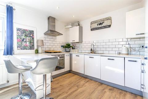 59 Brean Road, Swindon, SN25 2NL