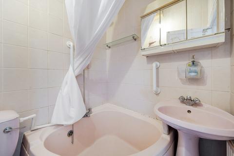 12 Mayfield Avenue, London, W13 9UR