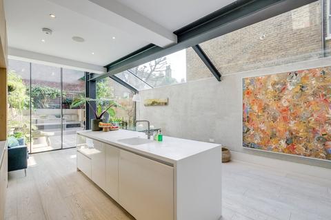 54 Shirlock Road, London, NW3 2HS