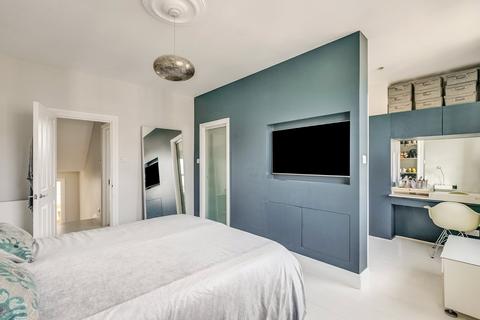 54 Shirlock Road, London, NW3 2HS