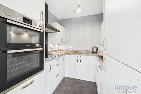 1 bedroom apartment for sale, Oxford Court, Oxford Road, Lytham St. Annes, FY8