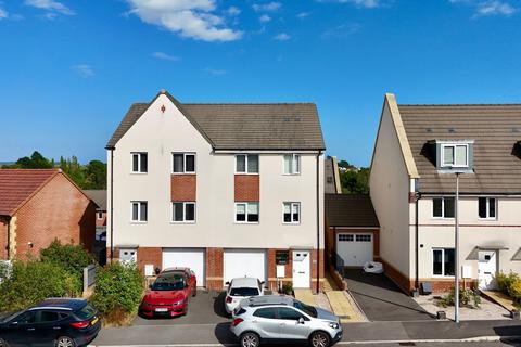 4 bedroom semi-detached house for sale, Bugle Place, Newton Abbot TQ12