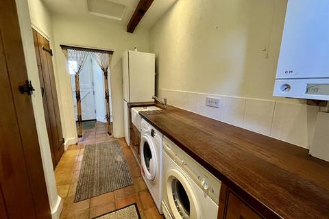 3 bedroom barn conversion for sale, Hall Lane, Tharston