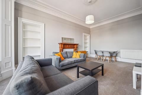 4 bedroom flat to rent, Great Western Road, Flat 3/2, St Georges Cross, Glasgow, G4 9AH