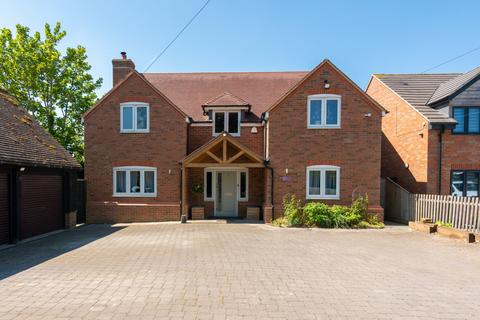 4 bedroom detached house for sale, Lower Road, Stoke Mandeville, Aylesbury, Buckinghamshire, HP22