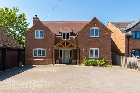 undefined, Lower Road, Stoke Mandeville, Aylesbury, Buckinghamshire, HP22