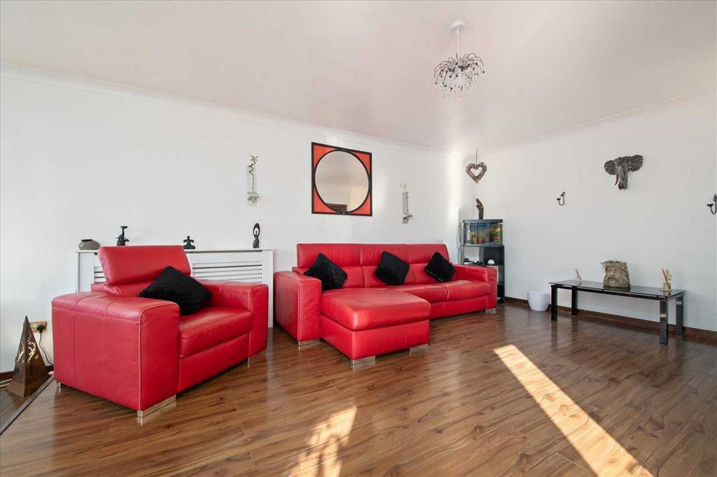 Lounge / Dining room