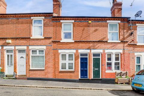 2 bedroom terraced house to rent, Windermere Road, Forest Fields NG7