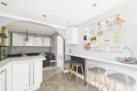 3 bedroom end of terrace house for sale, Wheatley, Bracknell, Berkshire, RG12