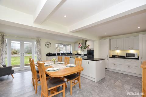 3 Baycliffe Close, Beechwood, Runcorn, WA7 2RE