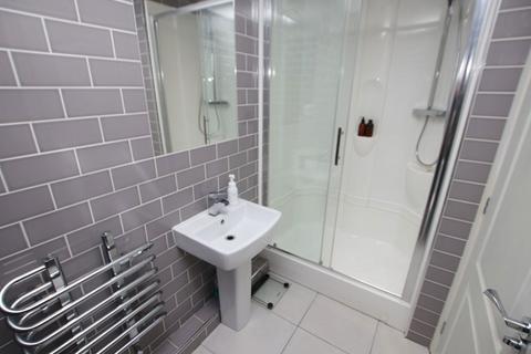 25 Blenheim Chase, Scissett, Huddersfield, HD8 9UA