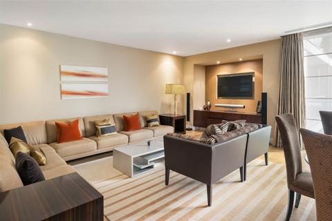 3 bedroom apartment to rent, Knightsbridge SW7
