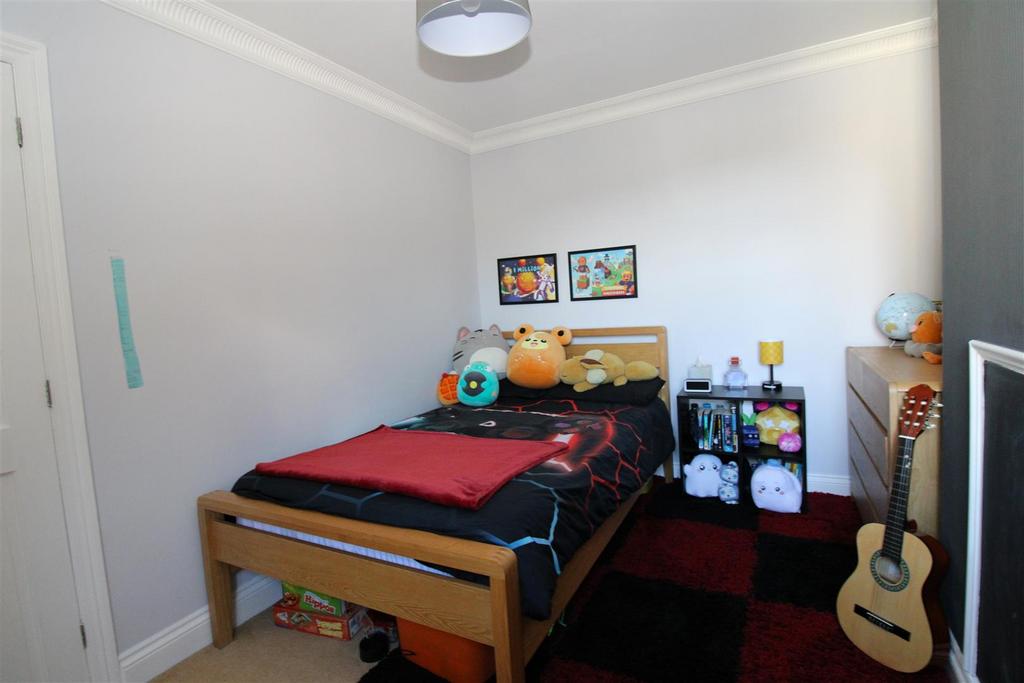 Bed 22.JPG