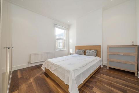 3 bedroom flat for sale, Jeddo Road, London W12