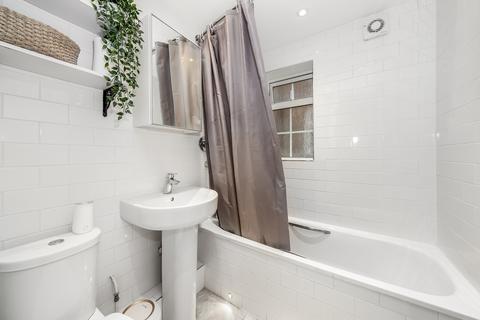 11 Mayford Close, Beckenham, BR3 4XS