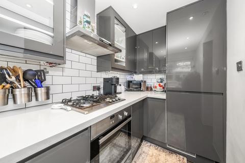 11 Mayford Close, Beckenham, BR3 4XS