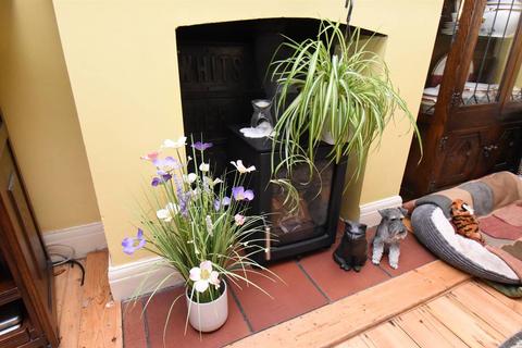 2 bedroom detached house for sale, Baddlesmere Road, Tankerton, Whitstable