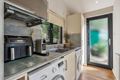11 Blane Avenue, Blanefield, Glasgow, G63 9HU