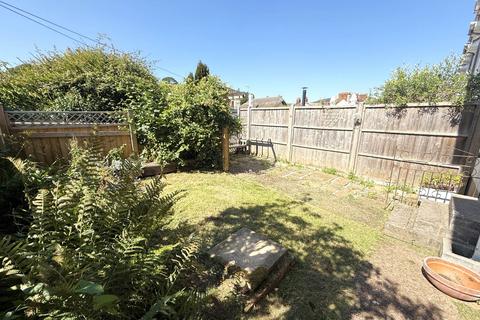 3 bedroom end of terrace house for sale, Isaac Close, Otterton