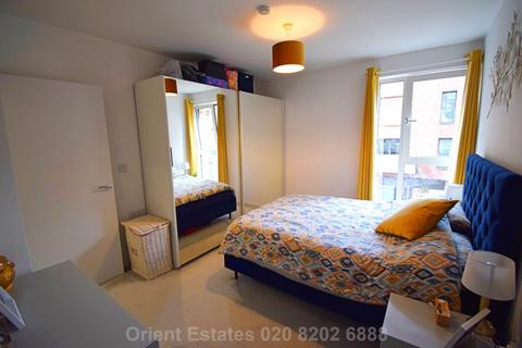 2 bedroom apartment for sale, Woodlark Apartments, 1 Damsel Walk