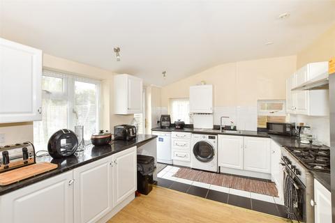 3 bedroom semi-detached house for sale, Lee Street, Horley, Surrey