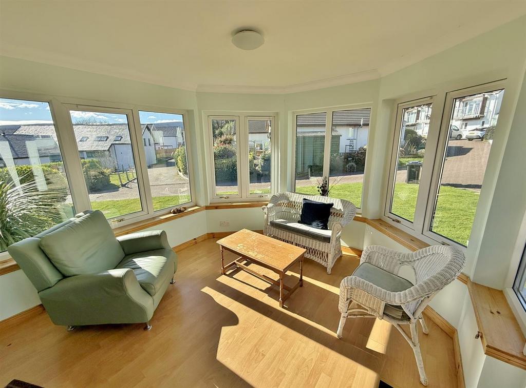 Entrance sun room