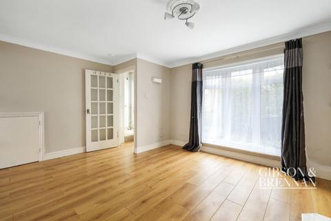 2 bedroom terraced house for sale, Mistley Side, Basildon, SS16