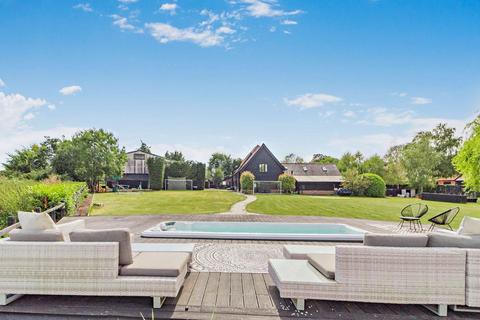 6 bedroom barn conversion for sale