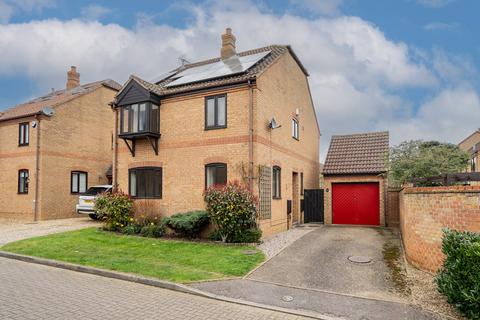 4 bedroom detached house for sale, Shuttleworth Grove, Milton Keynes, MK7