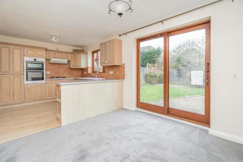 4 bedroom detached house for sale, Shuttleworth Grove, Milton Keynes, MK7