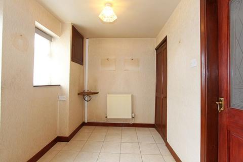 3 bedroom semi-detached house for sale, Orchard Crescent, Castlecroft, Wolverhampton, WV3