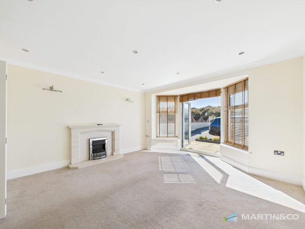 Cam02318 g0 pr0413 still011