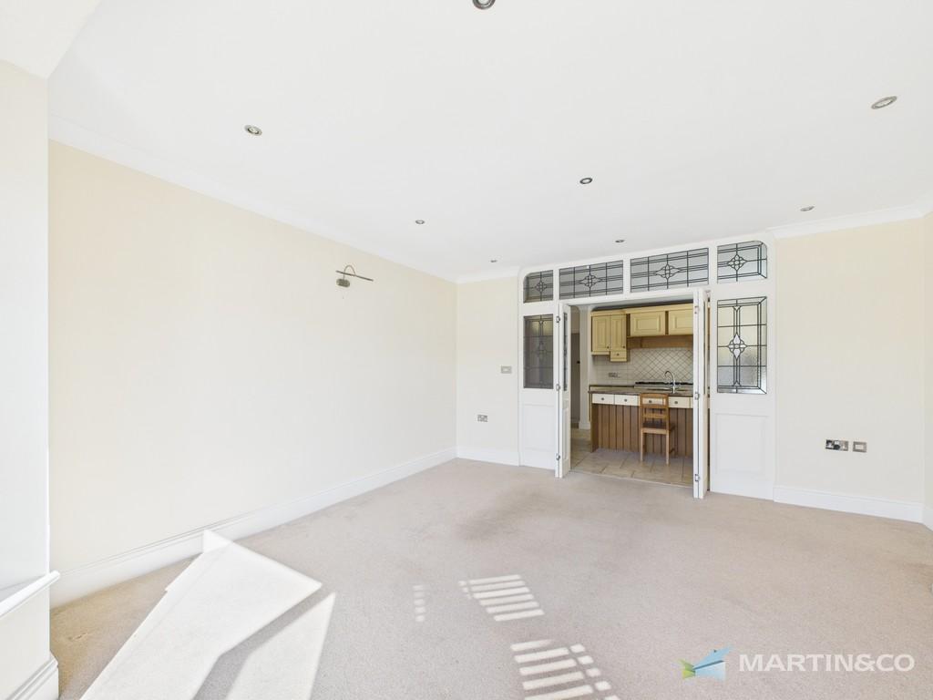 Cam02318 g0 pr0413 still012