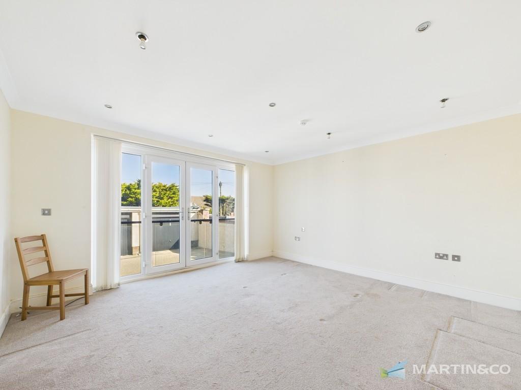 Cam02318 g0 pr0413 still022