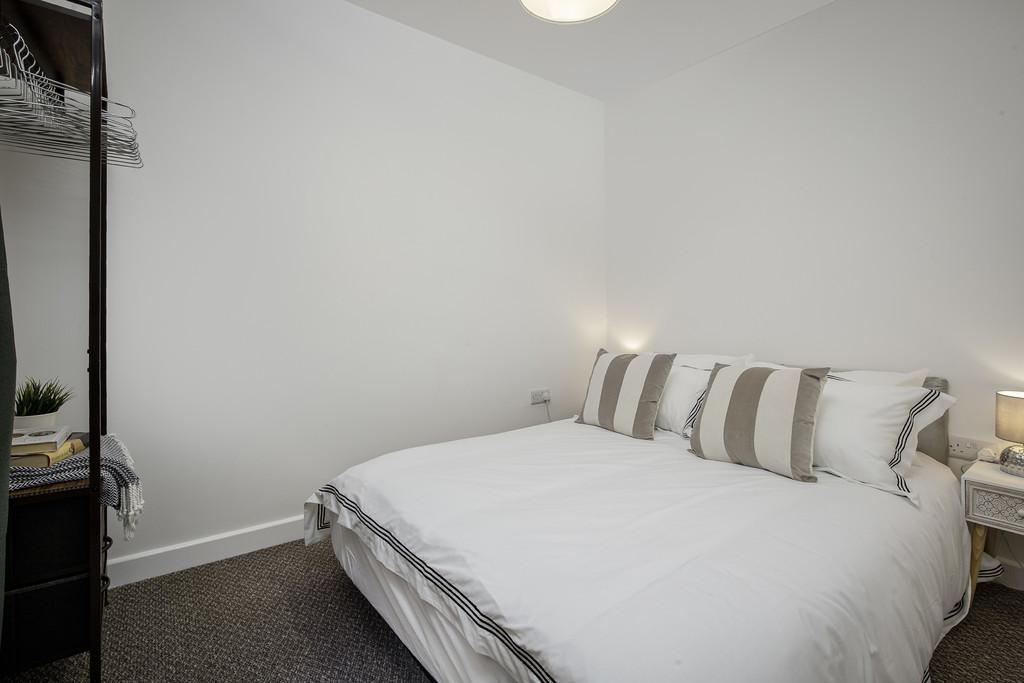 22-30 SFRD (22 of 39)