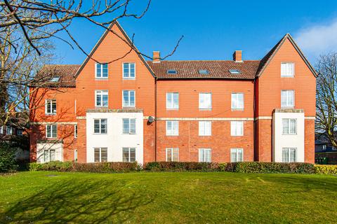 2 bedroom ground floor flat to rent, Monument Close, York YO24