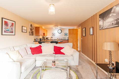 2 bedroom ground floor flat to rent, Monument Close, York YO24