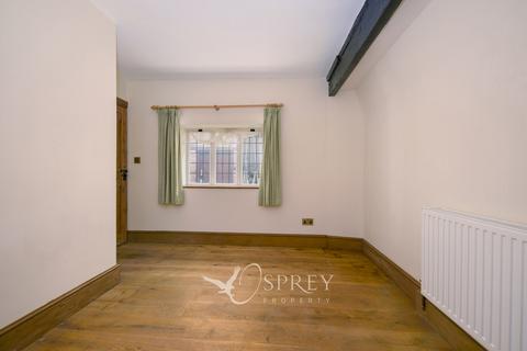2 bedroom apartment to rent, Market Place, Peterborough PE8