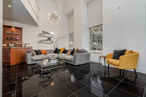 2 bedroom apartment for sale, Ingram Street, Merchant City, Glasgow