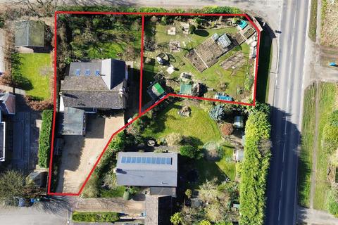 4 bedroom detached house for sale, Home Close, Dingley