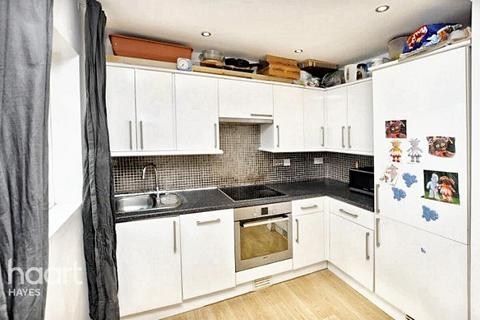 1 bedroom flat for sale, Copthorne Mews, Hayes