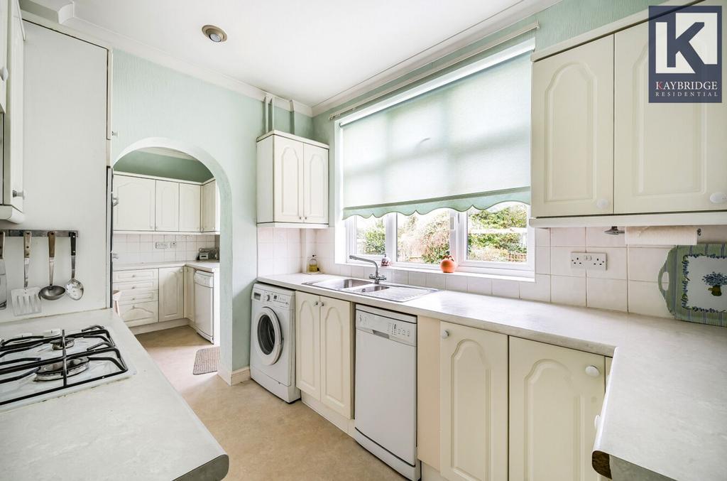 Firswood Avenue, Epsom