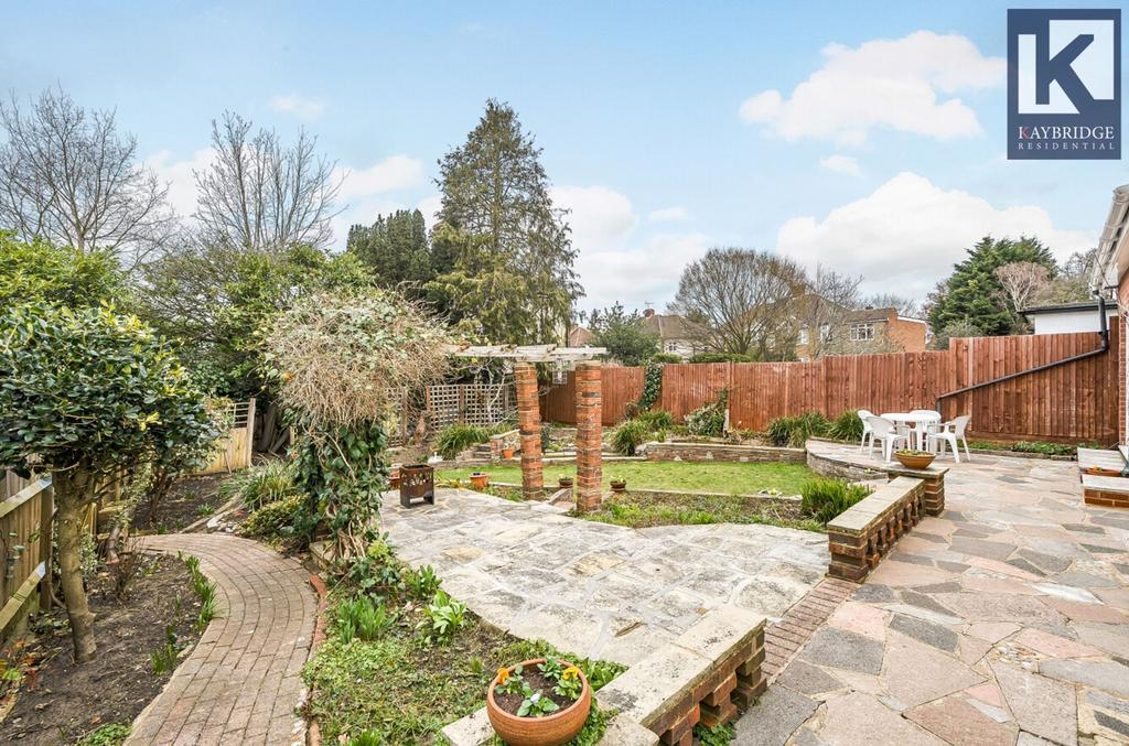 Firswood Avenue, Epsom