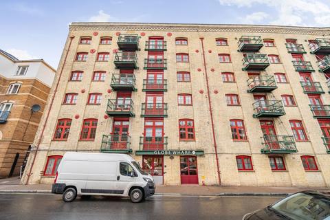 1 bedroom flat for sale, Rotherhithe Street, Globe Wharf, SE16