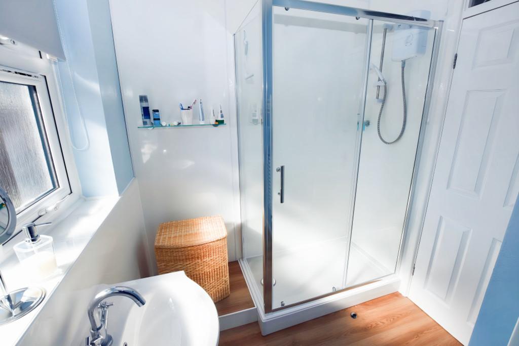 Shower Room 1