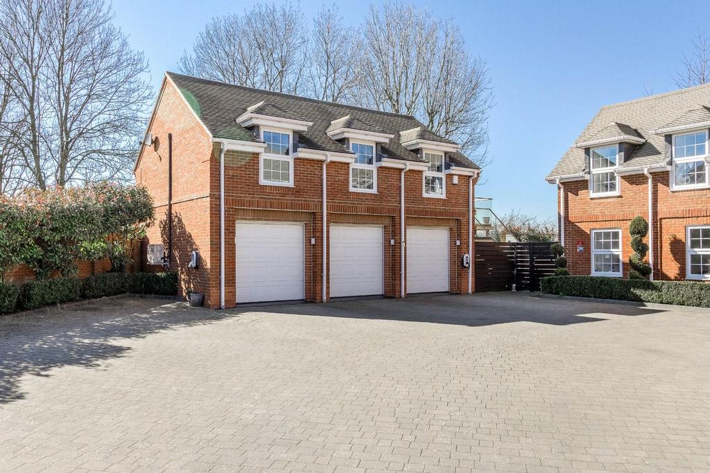 36 Belfry Lane 059.jpg
