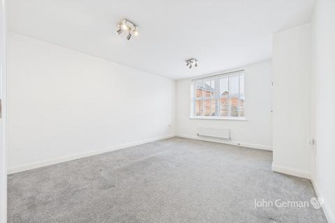 23 Kingstone Road, Uttoxeter, ST14 8WH