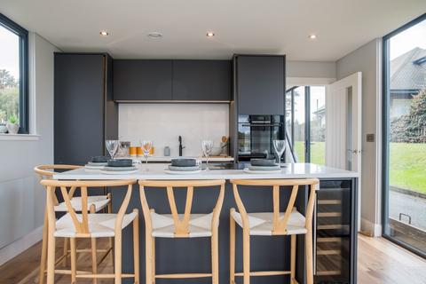 2 bedroom houseboat for sale, Bridge Road, Chertsey