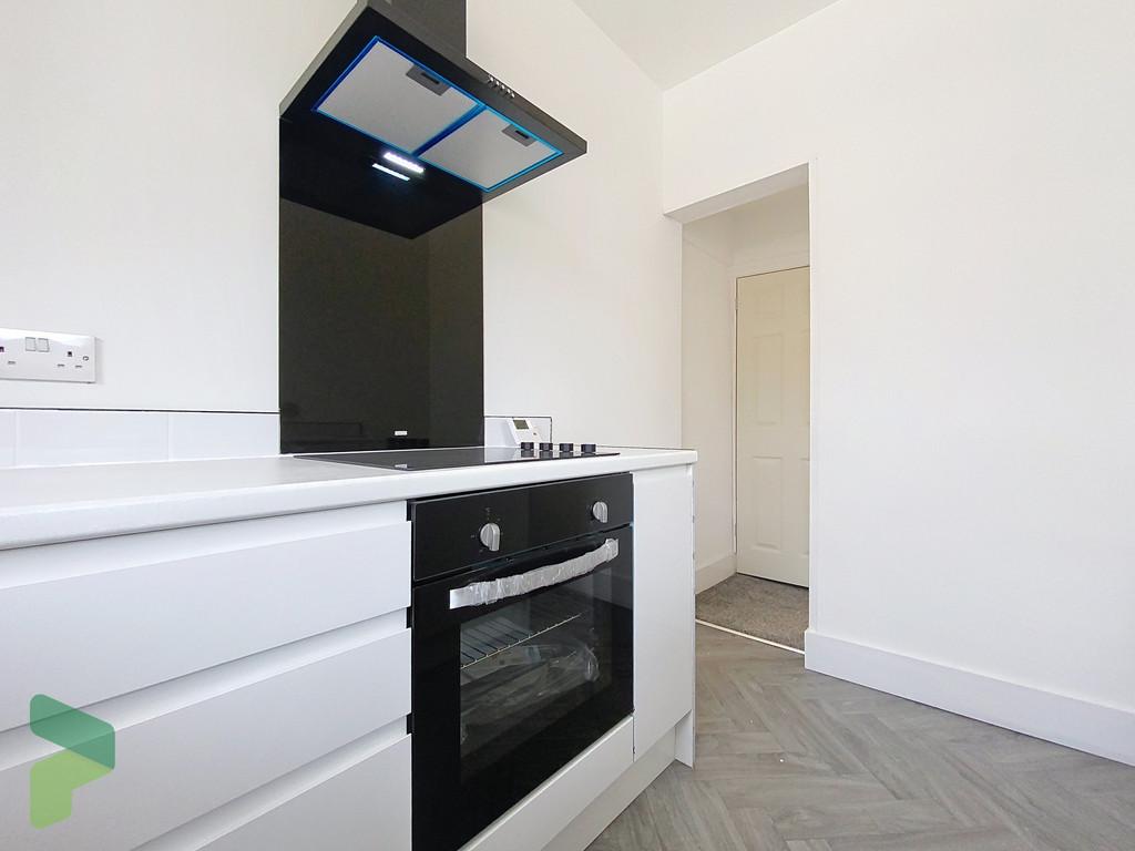 Seperate Fully Fitted Kitchen