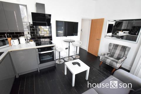1 bedroom apartment for sale, Tregonwell Road, West Cliff, Bournemouth, Dorset, BH2